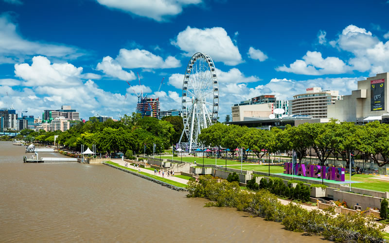 Brisbane Accommodation Main Beach