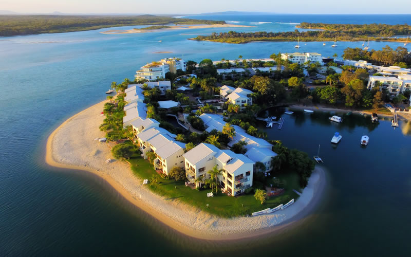 Sunshine Coast Accommodation Main Beach